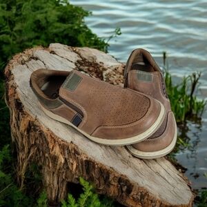 Rieker Men's size Euro 44 US 10.5 suited for people with bunions. Lightweight.